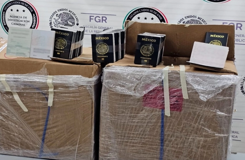 Aparecen pasaportes robados