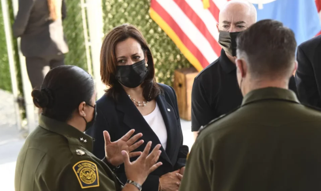 La vicepresidenta Kamala Harris