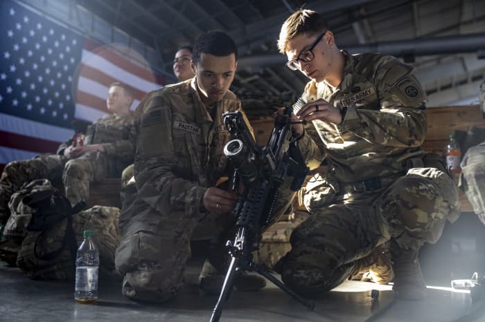 Miembros de la 82 División Aerotransportada del Ejército de los Estados Unidos.
