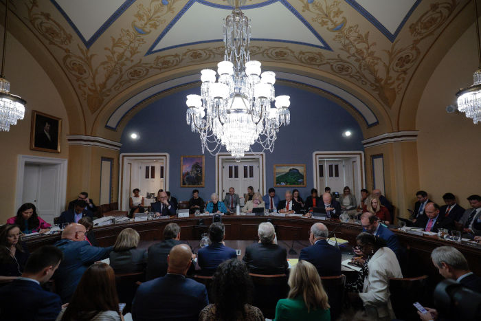 Audiencia del Comité de Reglas de la Cámara sobre el proyecto de ley de presupuesto.