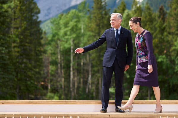 El primer ministro de Canadá, Mark Carney, con la presidenta de México, Claudia Sheinbaum.