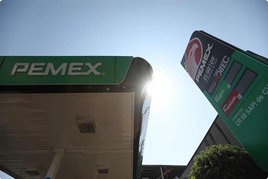 Moody’s eleva la calificación de la estatal mexicana Pemex a ‘B1’ con ...