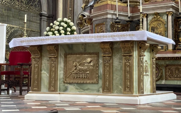 El nuevo altar de la Catedral de Puebla será dedicado el lunes 6 de octubre al mediodía. Crédito: David Ramos/ACI Prensa.